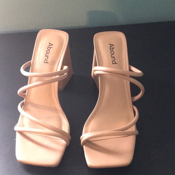 Tan Block Heel Sandals - Picture 2 of 4